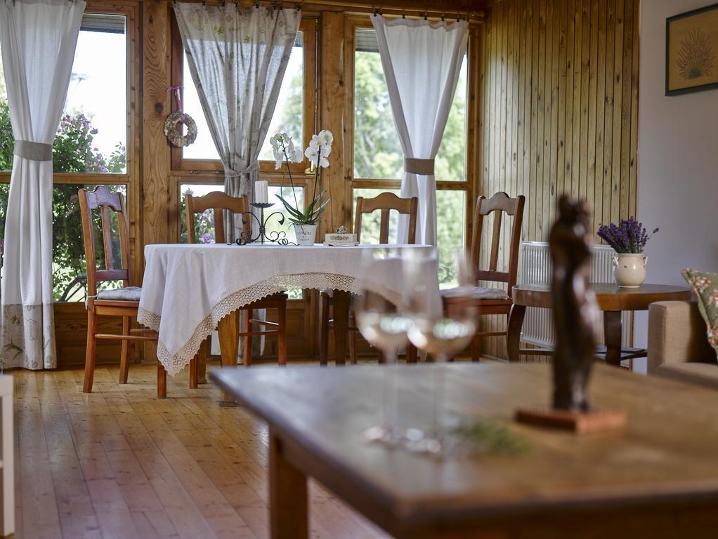 Vidéki Ház Hostal Tagyon Exterior foto